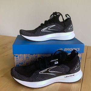 Brooks Levitate StealthFit 5 - New In Box